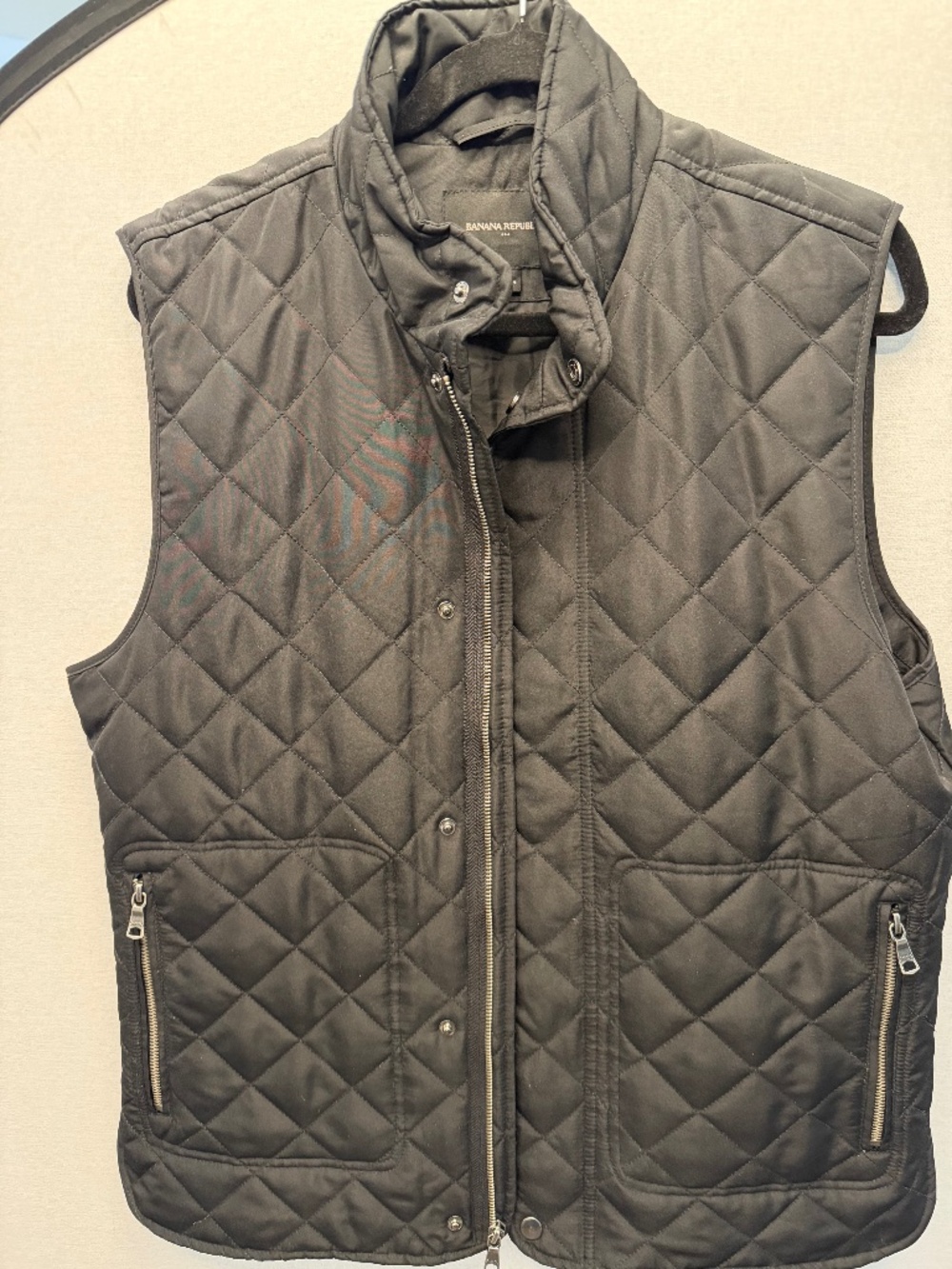 Banana Republic Men’s Black Quilted Vest Full Zip Snap Front Size Medium